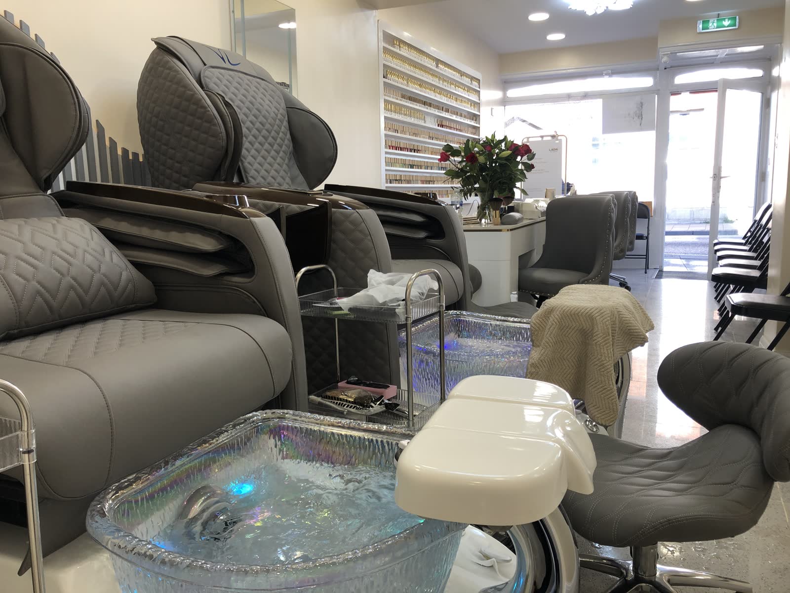 Gorleston Nails interior